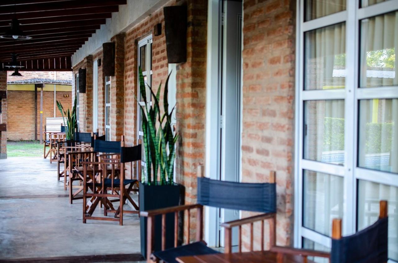 Cabanas Solar Del Paso Paso de la Patria Exterior photo